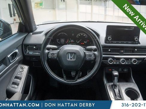 Used 2022 Honda Civic Sport image 5
