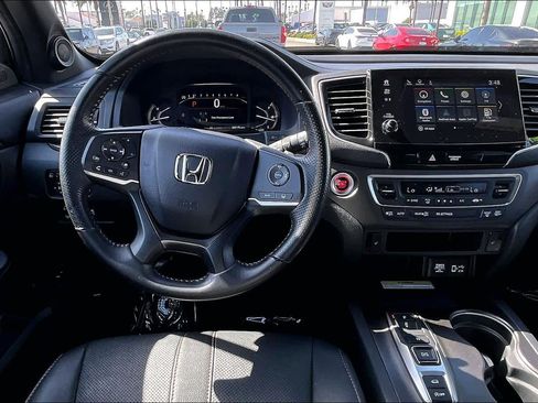 Used 2023 Honda Passport TrailSport image 6