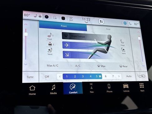 Used 2023 Jeep Wagoneer Series III w/ Premium Group I image 40