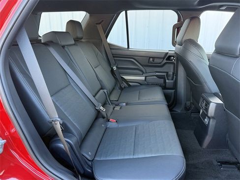 Used 2025 Toyota 4Runner TRD Off-Road Premium image 35