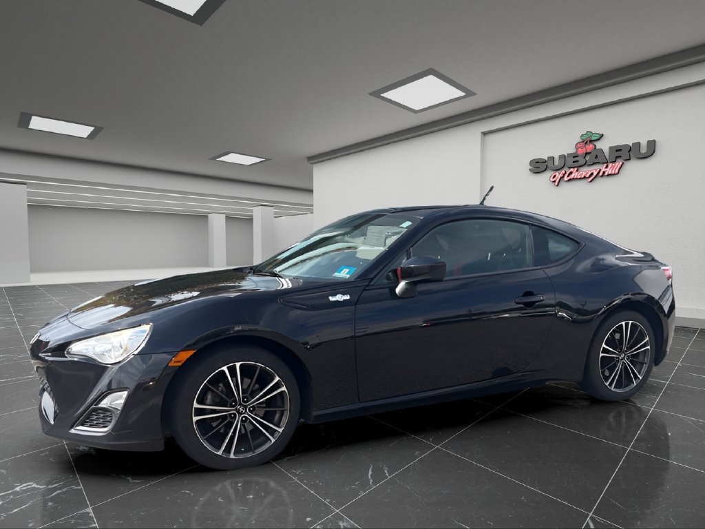 Used 2013 Scion FR-S RWD image 4