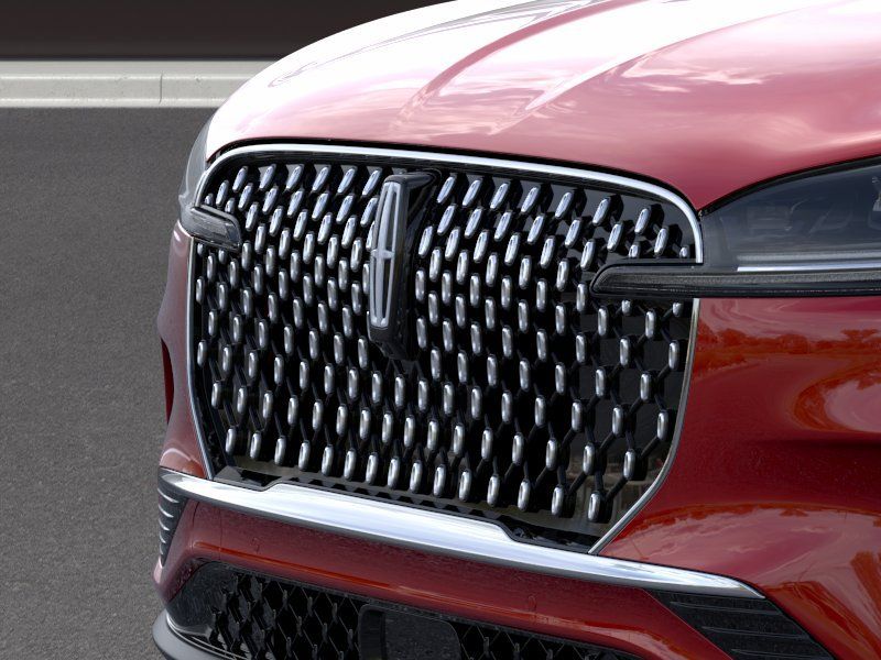 Used 2025 Lincoln Aviator Reserve w/ Luxury Package RWD image 17