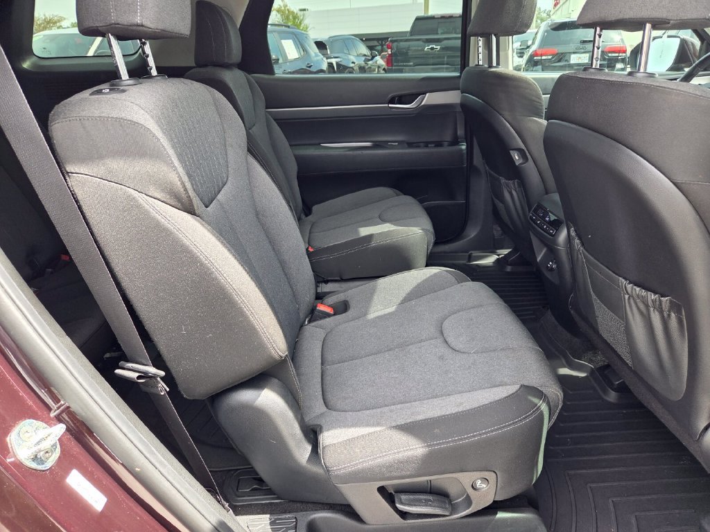 Used 2021 Hyundai Palisade SEL FWD image 14