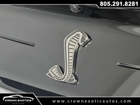Used 2022 Ford Mustang Shelby GT500 w/ Technology Package RWD image 13