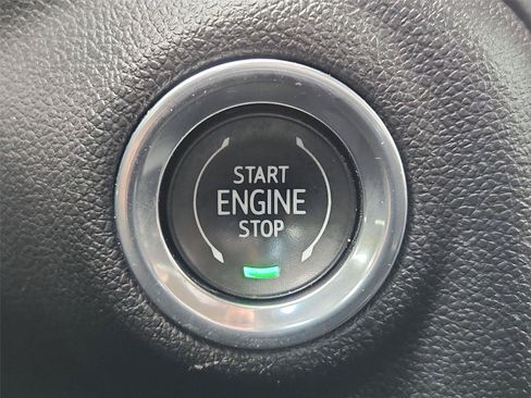 Used 2023 Chevrolet Silverado 1500 Custom RWD image 16