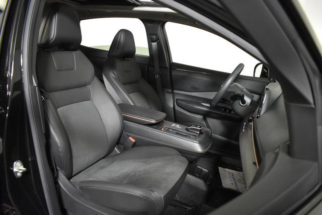 Certified 2024 Nissan Ariya AWD image 40