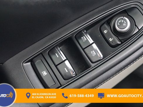 Used 2022 Subaru Forester Limited w/ Popular Package #3 image 18