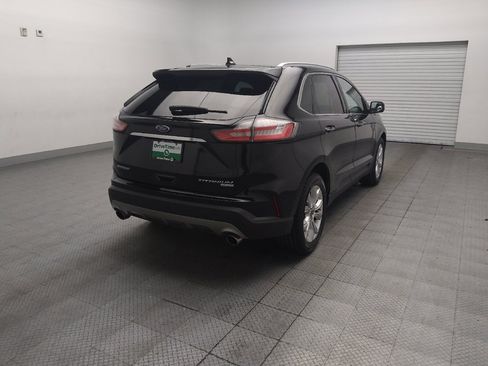 Used 2020 Ford Edge Titanium FWD image 9