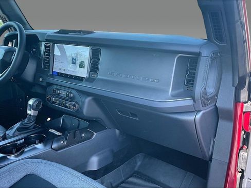 Used 2025 Ford Bronco 2-Door AWD/4WD image 10