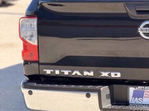 Used 2016 Nissan Titan SL image 6