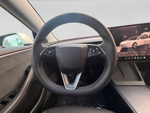 Used 2025 Tesla Model 3 Long Range AWD/4WD image 12