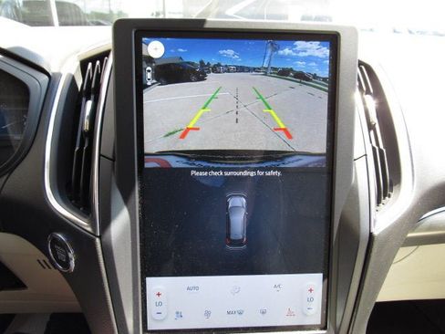 Used 2024 Ford Edge Titanium w/ Equipment Group 301A AWD/4WD image 44