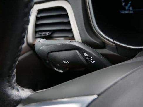 Used 2016 Ford Fusion SE w/ Equipment Group 202A FWD image 19
