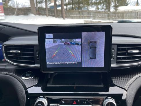 Used 2022 Ford Explorer ST w/ ST Street Pack image 25