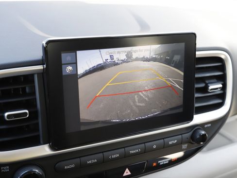 New 2026 Hyundai Venue SEL FWD image 24