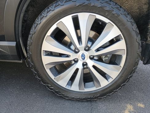 Used 2022 Subaru Ascent Touring image 36