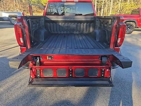 Used 2022 GMC Sierra 1500 SLT w/ SLT Convenience Package image 23