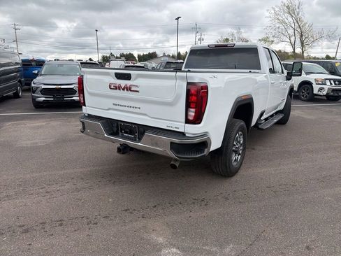 Used 2022 GMC Sierra 3500 SLE w/ SLE Convenience Package AWD/4WD image 6