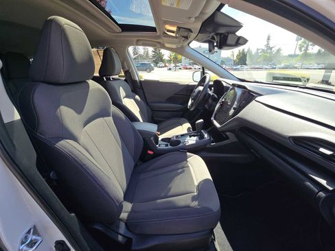 Used 2025 Subaru Crosstrek 2.0i Premium AWD/4WD image 11