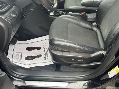 Used 2017 Buick Encore Preferred FWD image 11