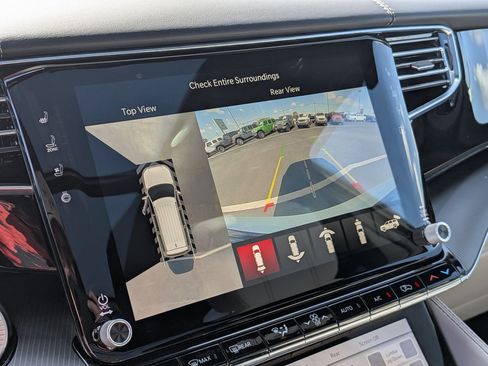 New 2026 Jeep Grand Wagoneer Summit AWD/4WD image 18