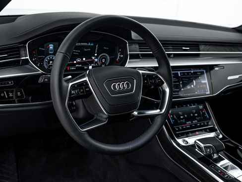 Certified 2025 Audi A8 L 3.0T AWD/4WD image 10