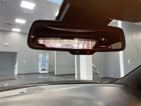Used 2020 Dodge Charger Scat Pack RWD image 30