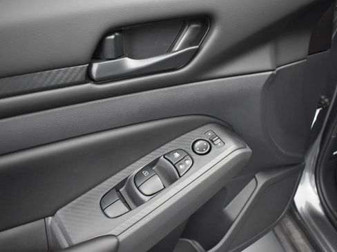 New 2025 Nissan Altima 2.5 S image 25