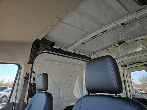 New 2026 Ford Transit 250 148 Medium Roof image 22