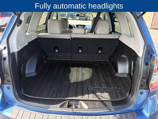 Used 2015 Subaru Forester 2.5i Limited AWD/4WD image 10