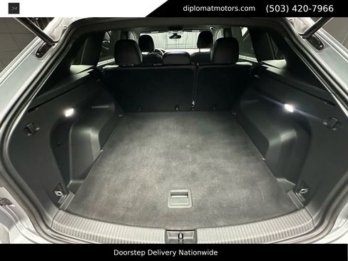 Used 2024 Volkswagen Atlas Cross Sport SE image 45