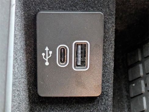 New 2025 Lincoln Navigator Reserve image 22