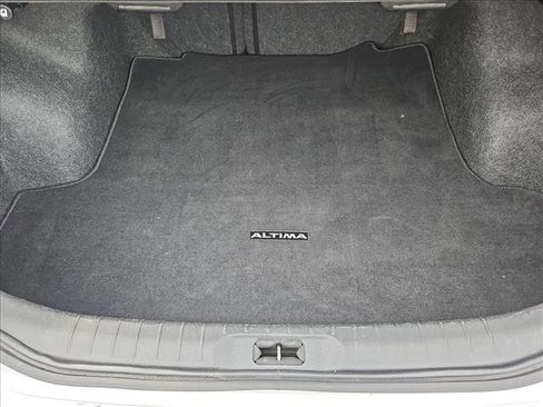 Used 2023 Nissan Altima 2.5 SR image 6