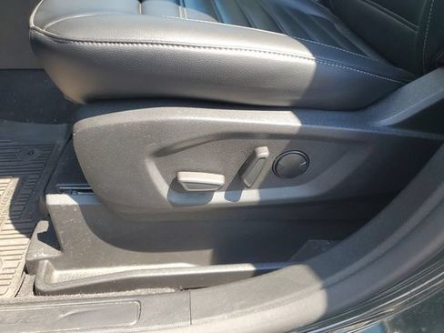 Used 2024 Ford Edge SEL w/ Convenience Package AWD/4WD image 10