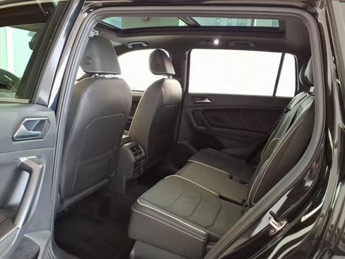 Certified 2023 Volkswagen Tiguan SEL R-Line image 16