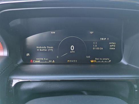 Used 2022 Lincoln Nautilus Reserve image 20