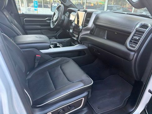 Used 2026 RAM 1500 Laramie AWD/4WD image 7