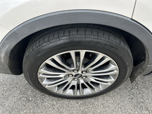 Used 2016 Lincoln MKX Reserve image 48