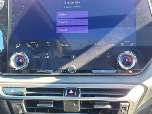 Used 2024 Lexus RX 350 350h Luxury image 32