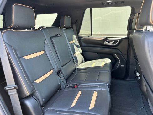 Used 2023 GMC Yukon AT4 w/ AT4 Premium Package AWD/4WD image 14