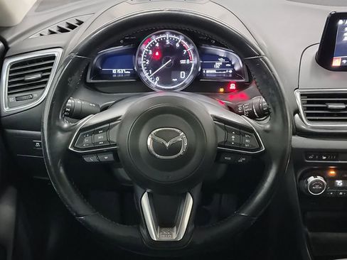 Used 2018 MAZDA MAZDA3 Grand Touring w/ Premium Equipment Package image 18