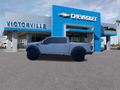 Used 2019 Ford F150 Raptor w/ Equipment Group 802A Luxury AWD/4WD image 9