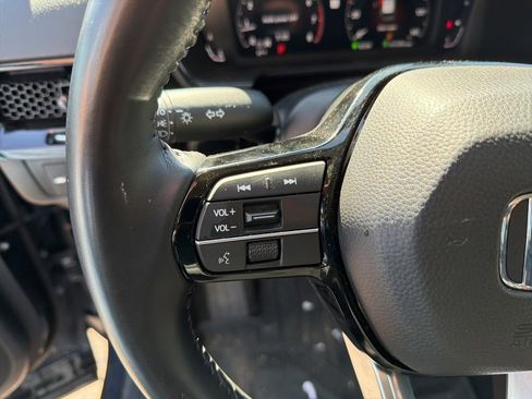 Used 2026 Honda CR-V EX-L image 13