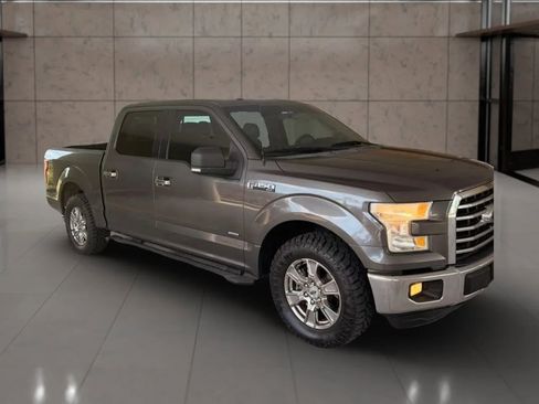 Used 2016 Ford F150 XLT w/ Equipment Group 302A Luxury RWD image 33