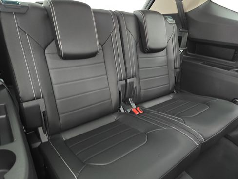 New 2026 Volkswagen Atlas SEL image 12