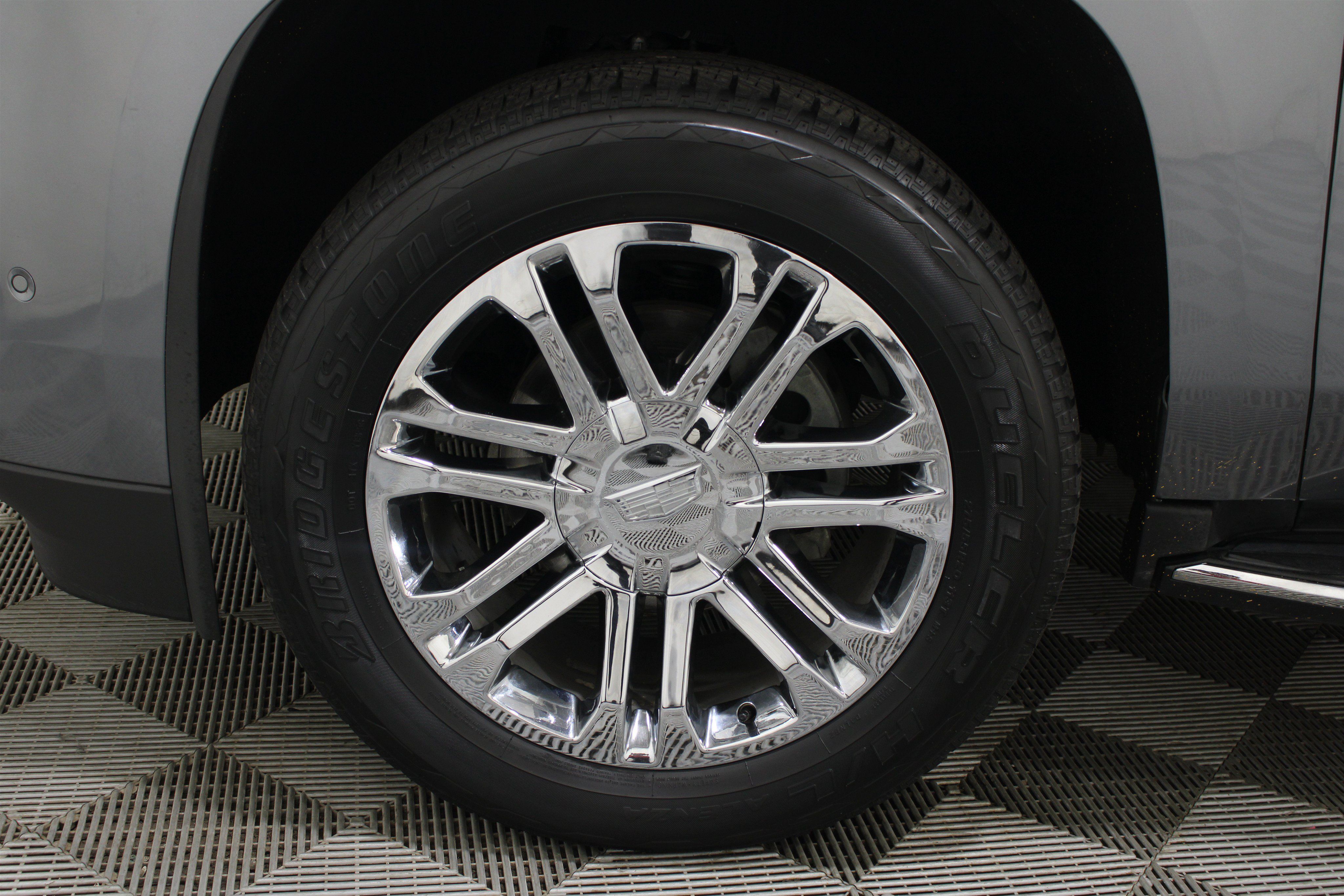 Used 2019 Cadillac Escalade Platinum Sport AWD/4WD image 37