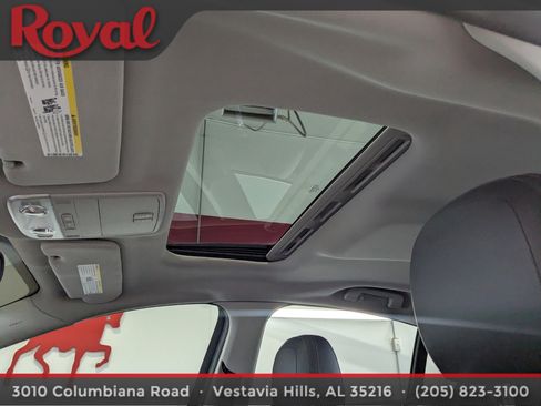Used 2016 Chevrolet SS RWD image 23