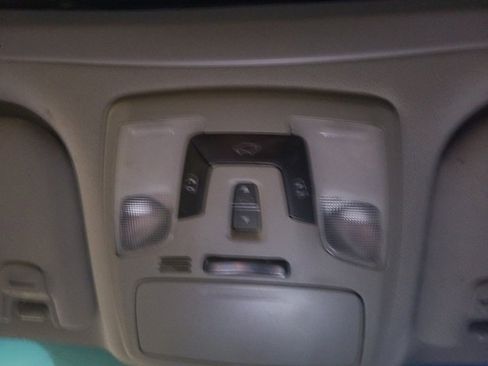 Used 2017 Toyota Sienna XLE image 30