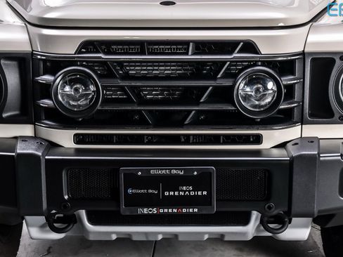 Used 2025 INEOS Grenadier Fieldmaster Edition image 9