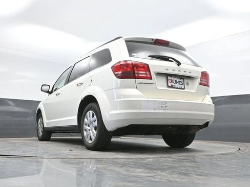 Used 2016 Dodge Journey SE w/ Flexible Seating Group FWD image 47
